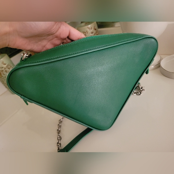 Balenciaga Triangle Leather bag - Picture 3 of 16